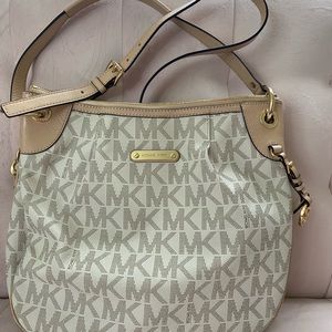 Michael Kors Crossbody/Shoulder Bag